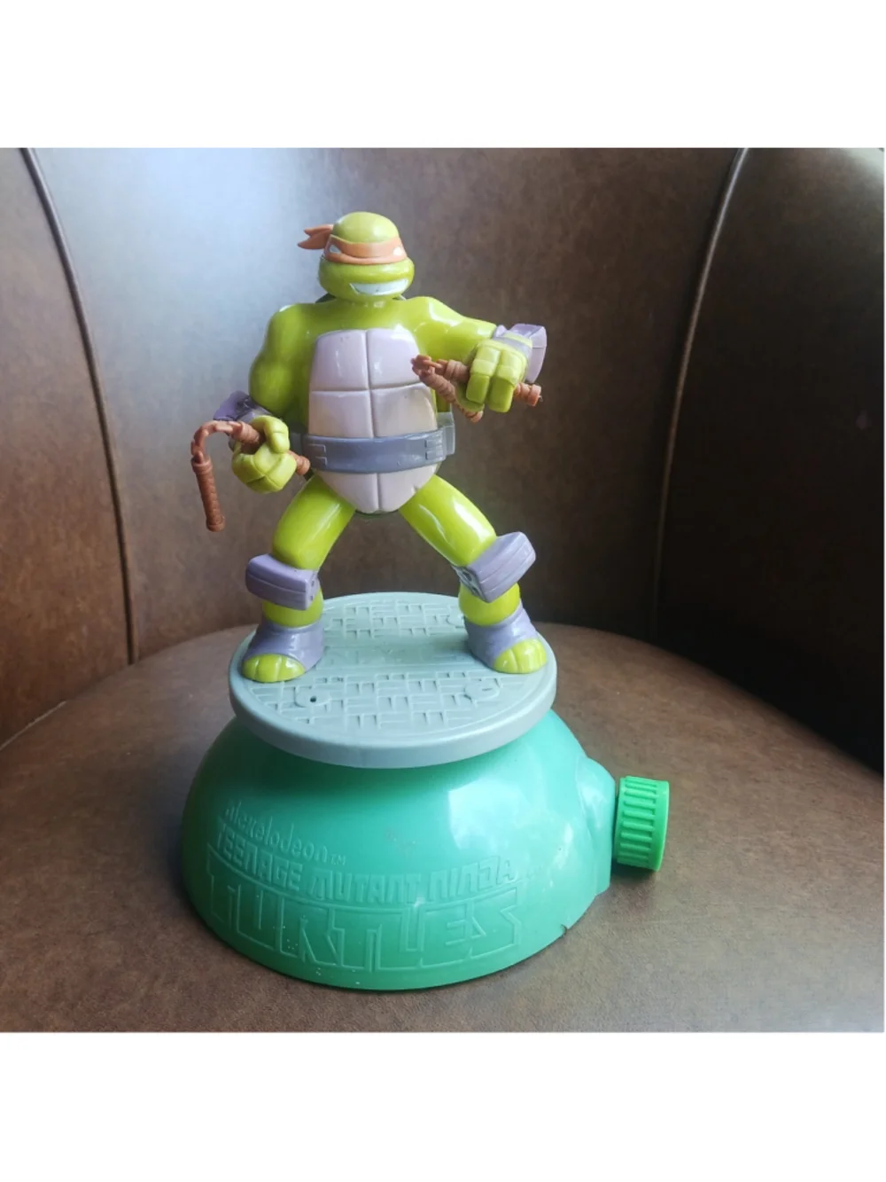 NICKELODEON TNMT Micheangelo Teenage Mutant Ninja Turtles Sprinkler 9-1/2